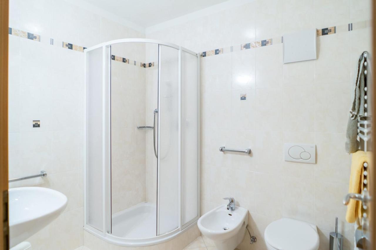 Apparthotel Feldhof - Living And Bistro Nova Ponente Ngoại thất bức ảnh