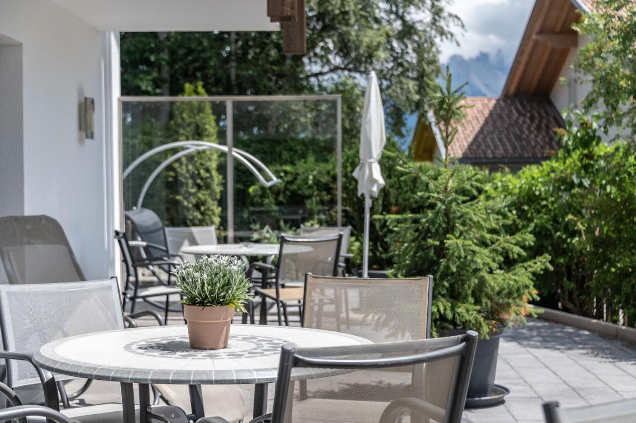 Apparthotel Feldhof - Living And Bistro Nova Ponente Ngoại thất bức ảnh